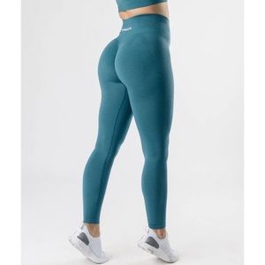 Alphalete amplify legging